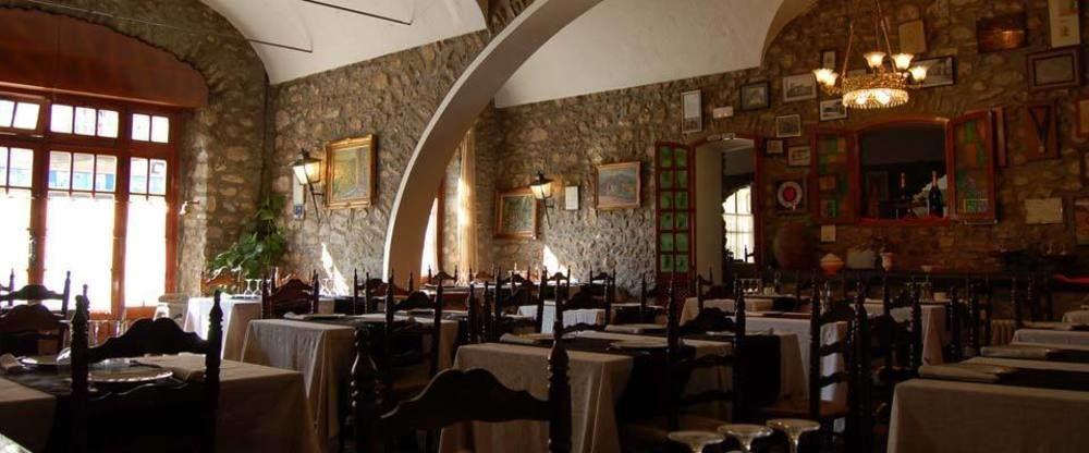 Hotel Fonda Siques Besalú Eksteriør billede